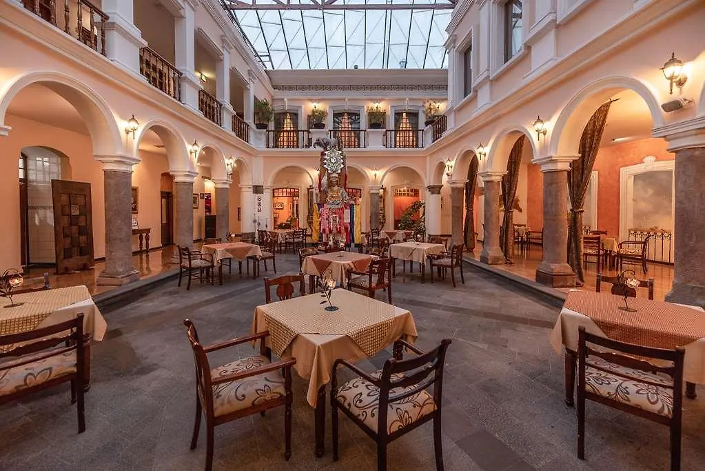 Hotel Patio Andaluz Quito