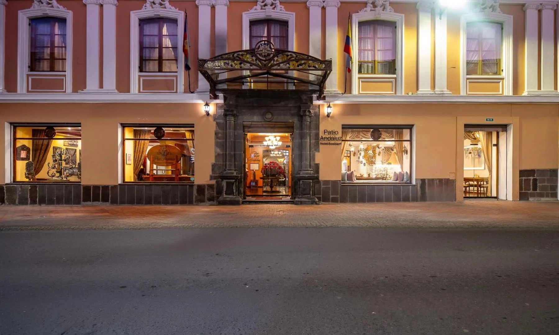 Hotel Patio Andaluz Quito