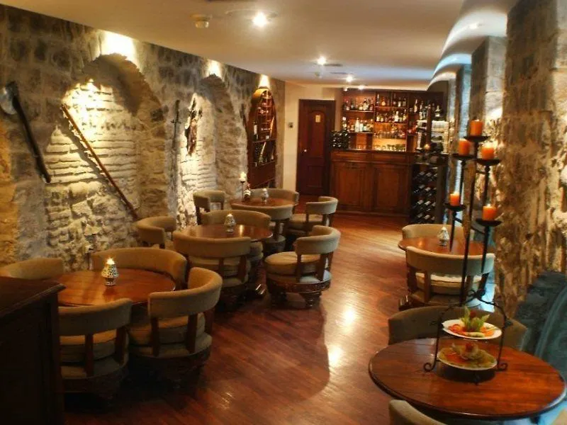 安达卢斯露台酒店 基多