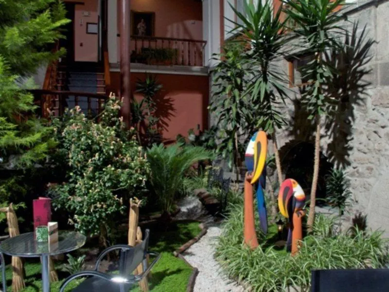 Hotel Patio Andaluz كويتو
